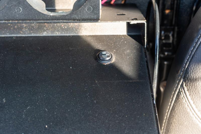 Land Rover Defender 90 2-Door 4WD 1994