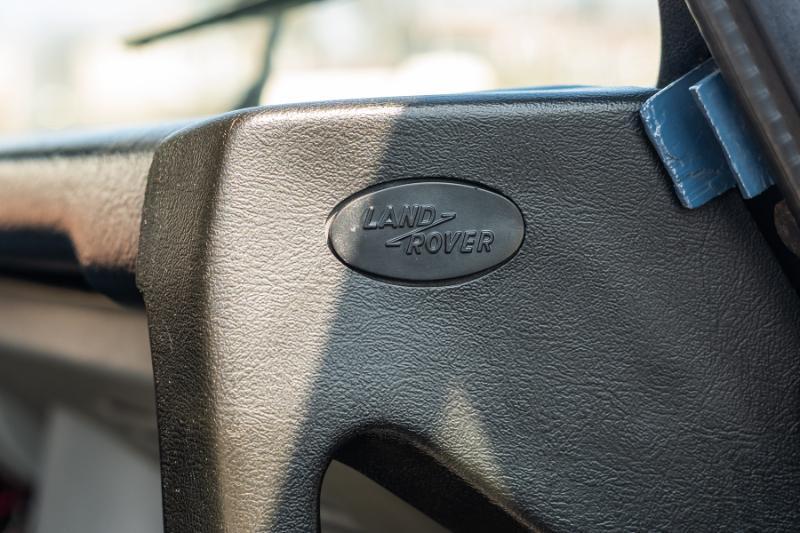 Land Rover Defender 90 2-Door 4WD 1994