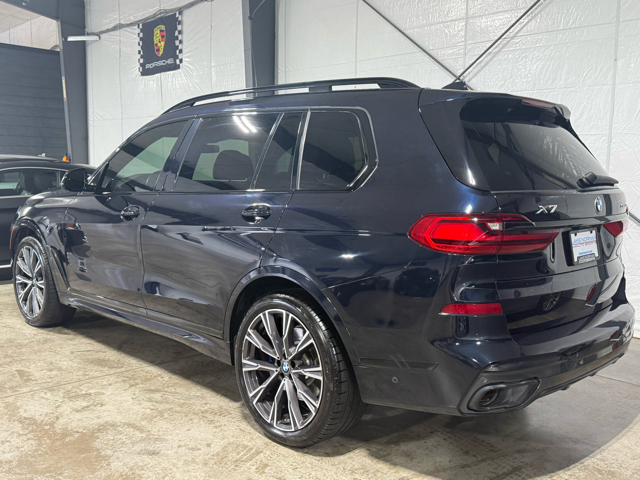 BMW X7  2020 BMW X7  2020