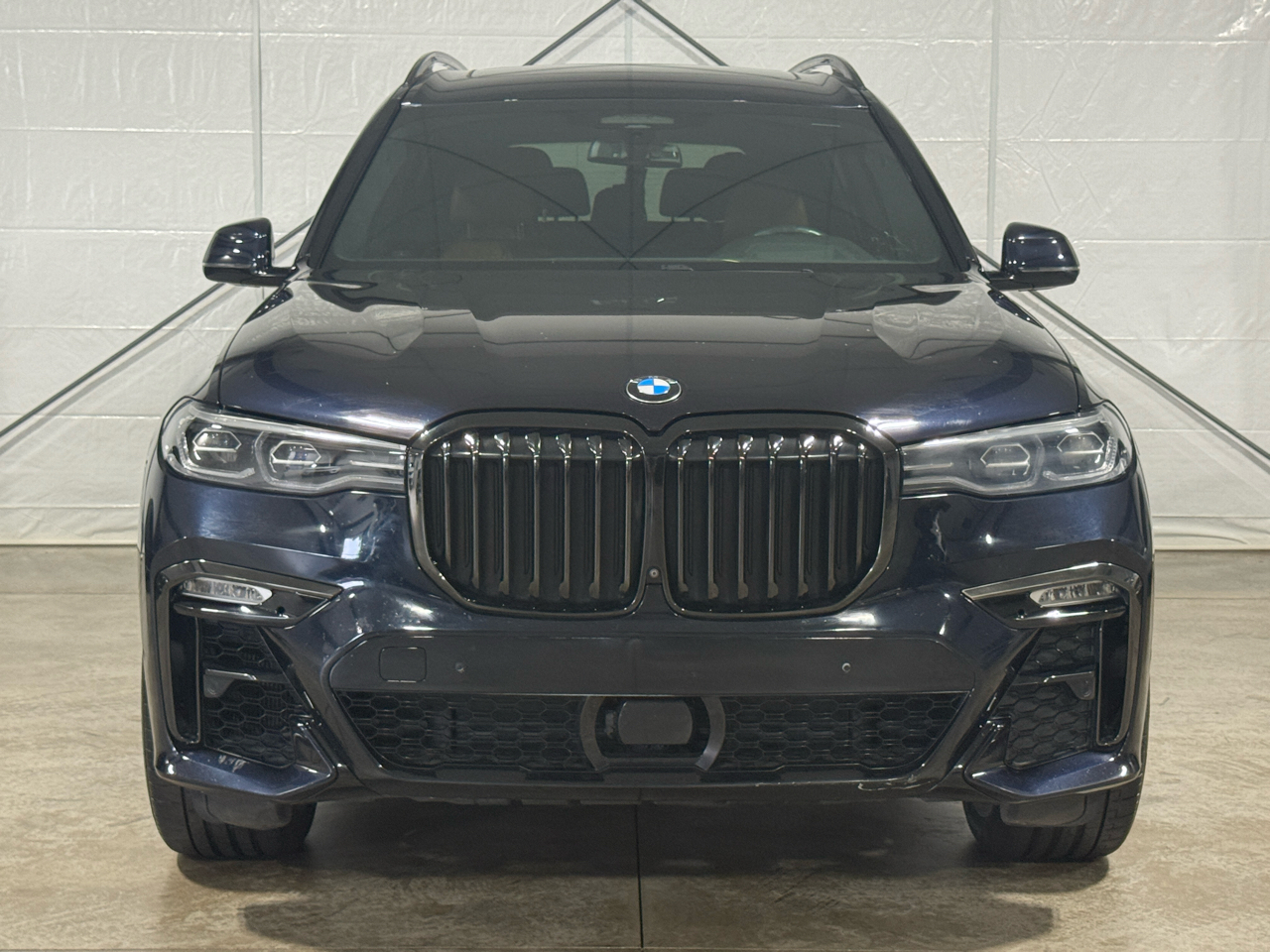 BMW X7  2020 BMW X7  2020