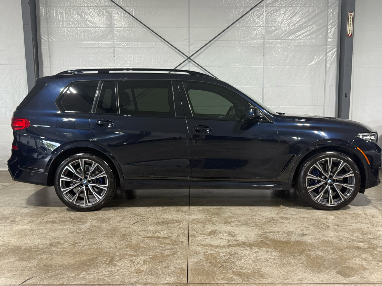BMW X7  2020 BMW X7  2020