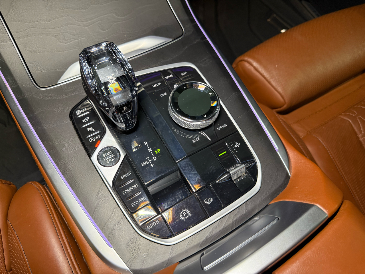 BMW X7  2020 BMW X7  2020