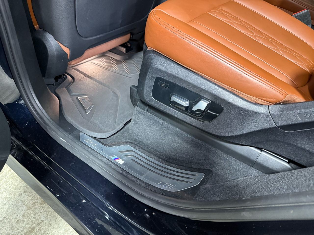 BMW X7  2020 BMW X7  2020