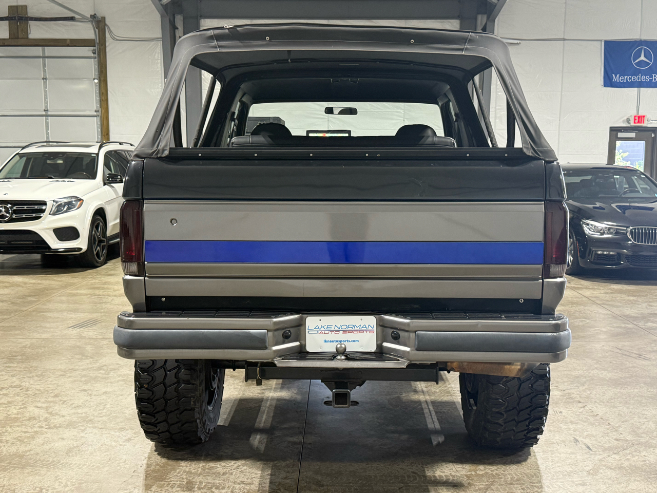 1989 Ford Bronco photo 5