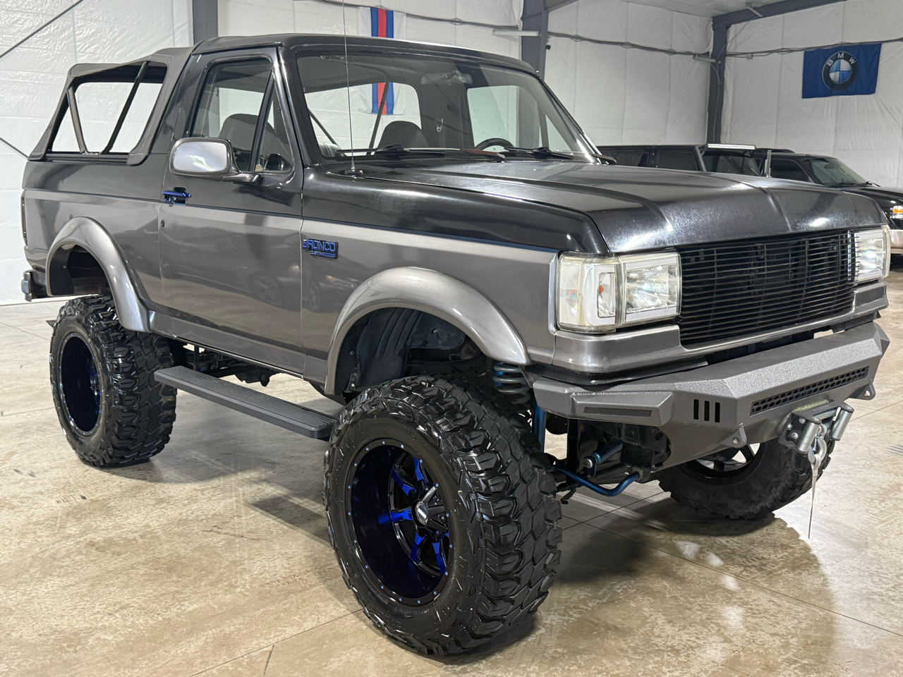 1989 Ford Bronco photo 7