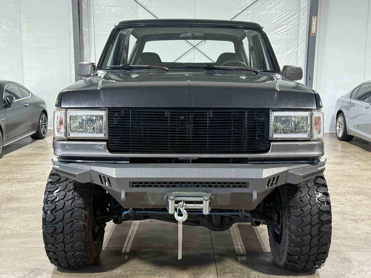 1989 Ford Bronco photo 9