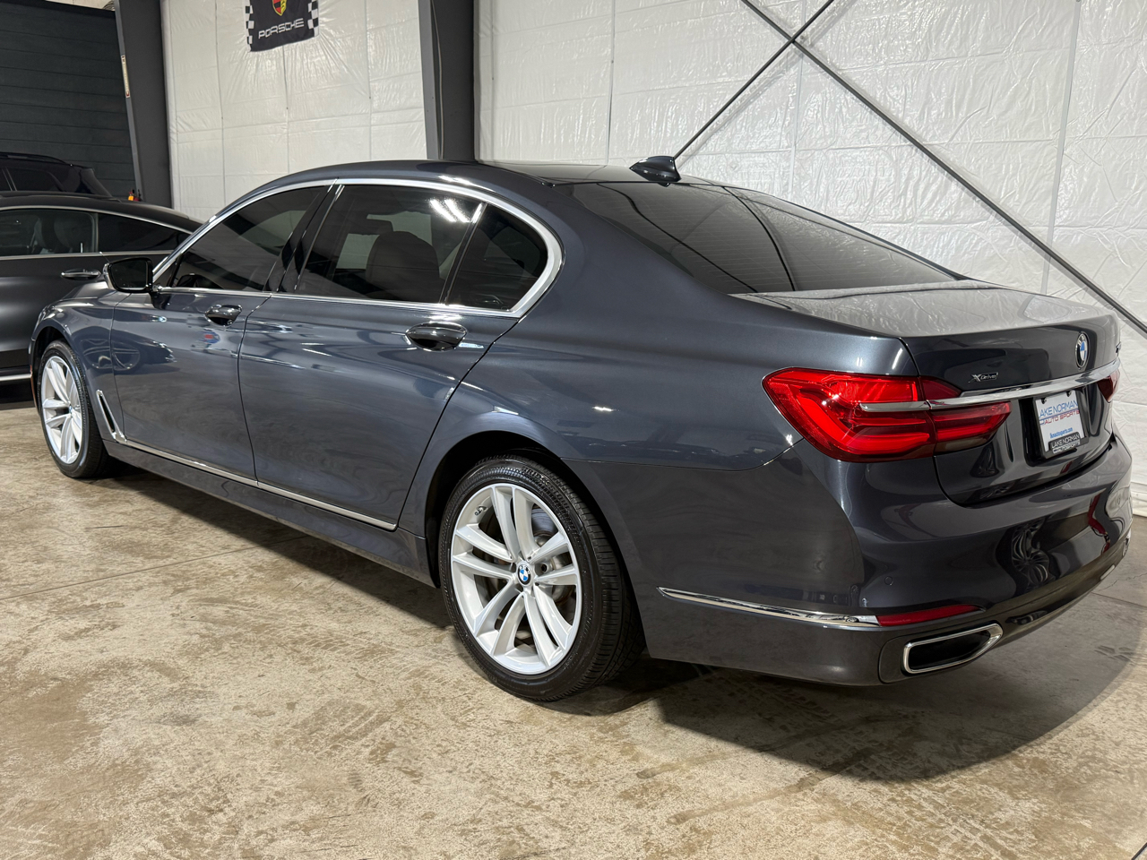 2018 Bmw 750i / B7 photo 3