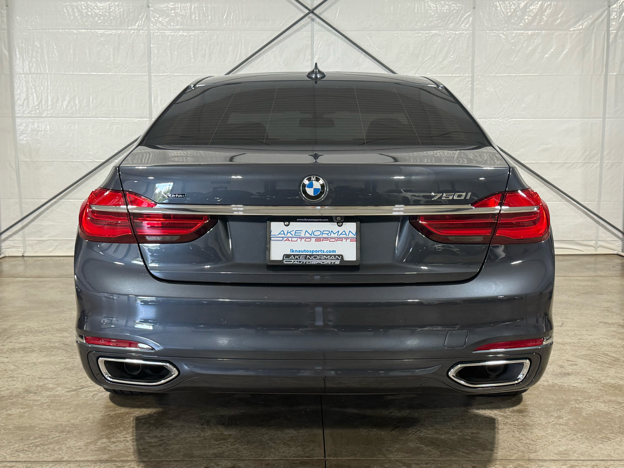 2018 Bmw 750i / B7 photo 9