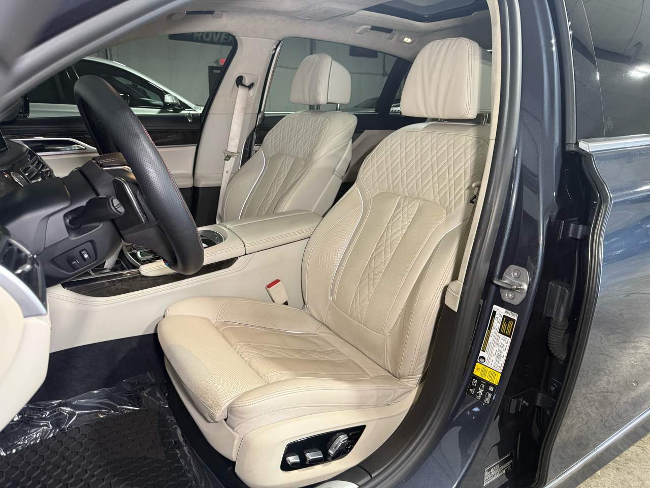 2018 Bmw 750i / B7 photo 13