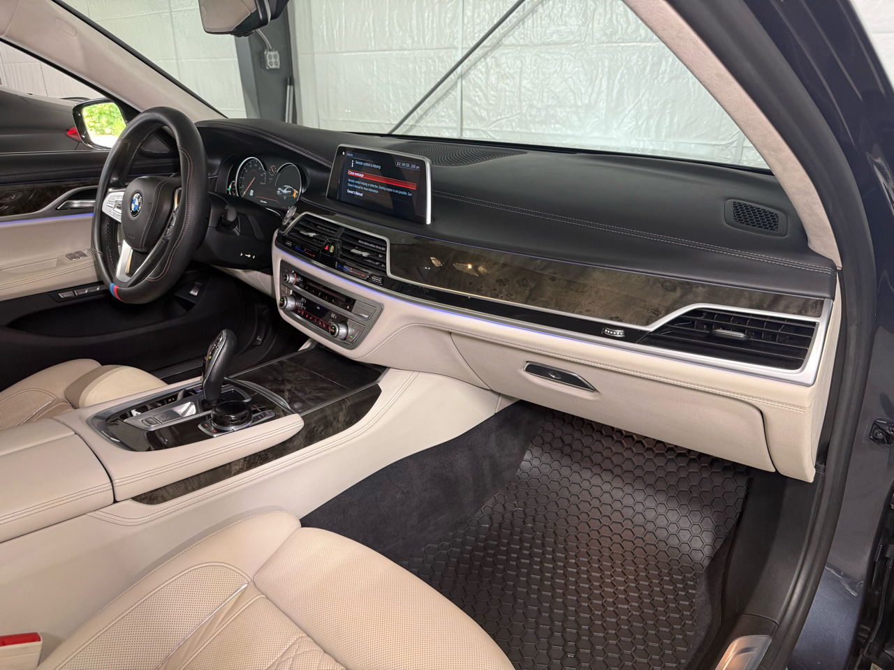 2018 Bmw 750i / B7 photo 27