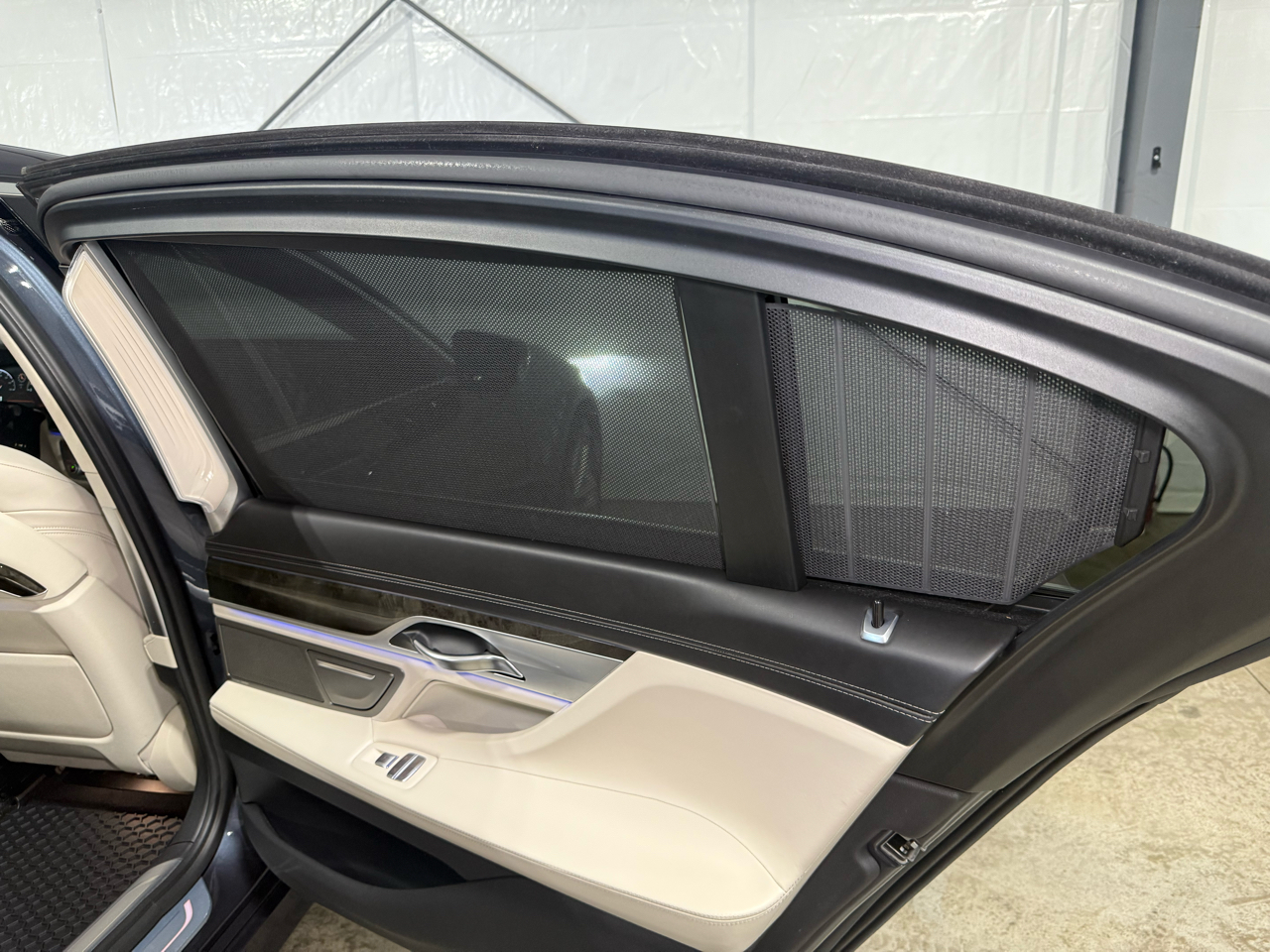 2018 Bmw 750i / B7 photo 34