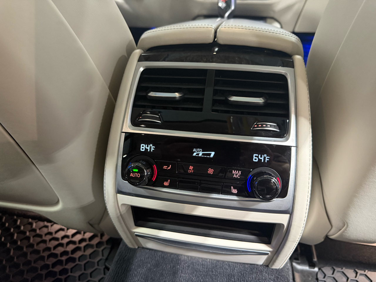 2018 Bmw 750i / B7 photo 36