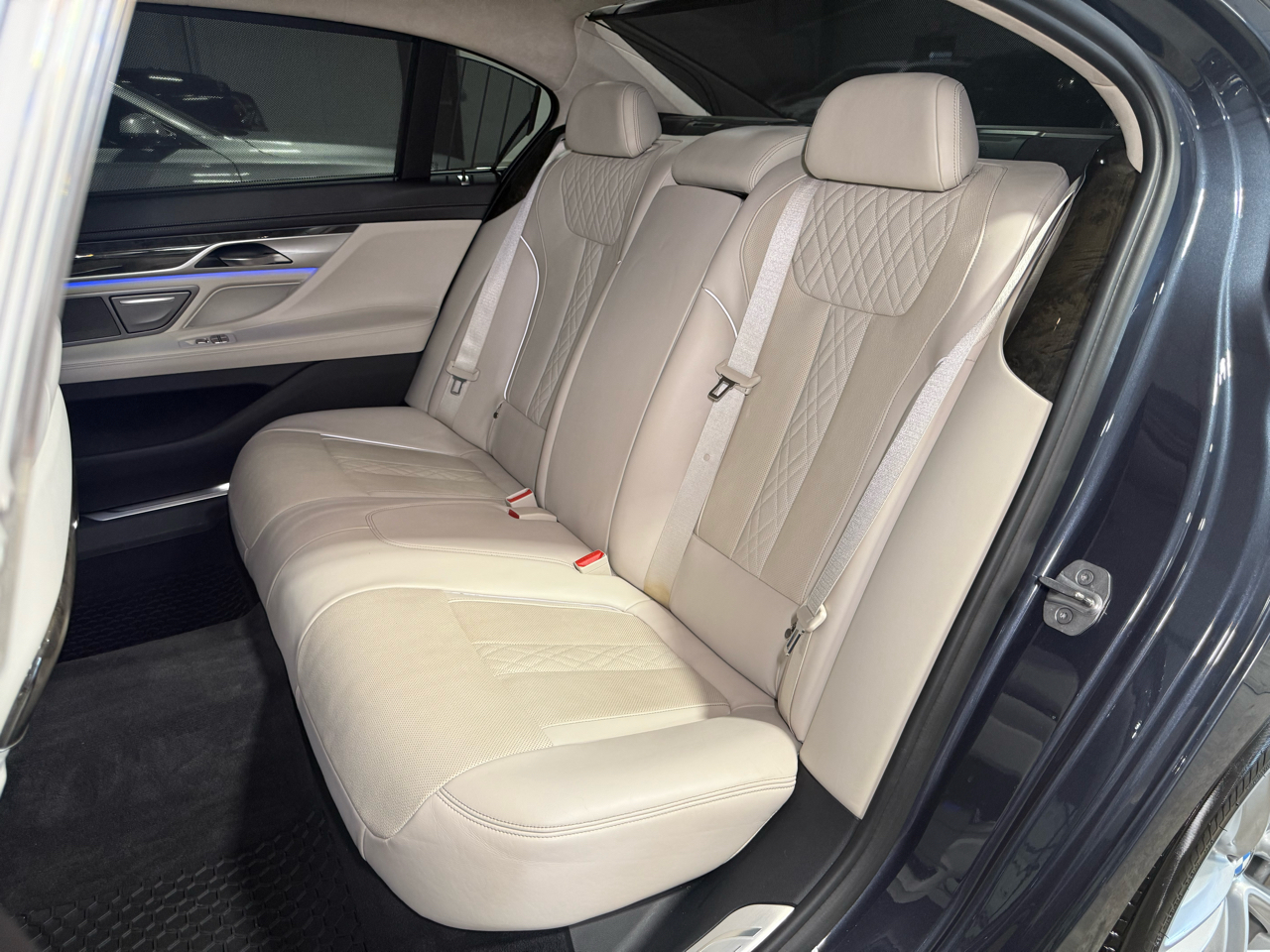 2018 Bmw 750i / B7 photo 41