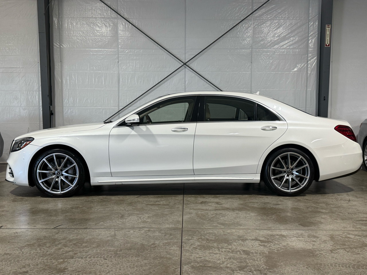 Mercedes-Benz S-Class S560 2018 Mercedes-Benz S-Class S560 2018