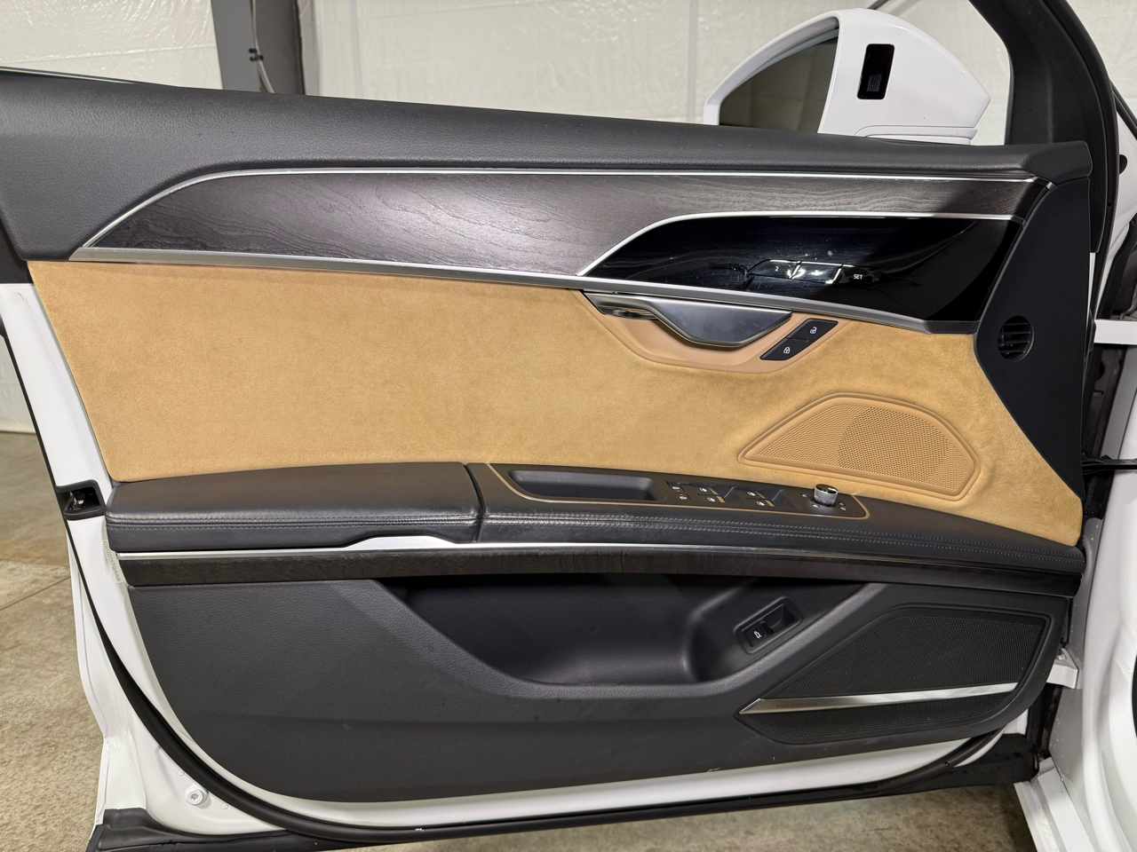 Audi A8 L 3.0 TFSI quattro 2019 Audi A8 L 3.0 TFSI quattro 2019