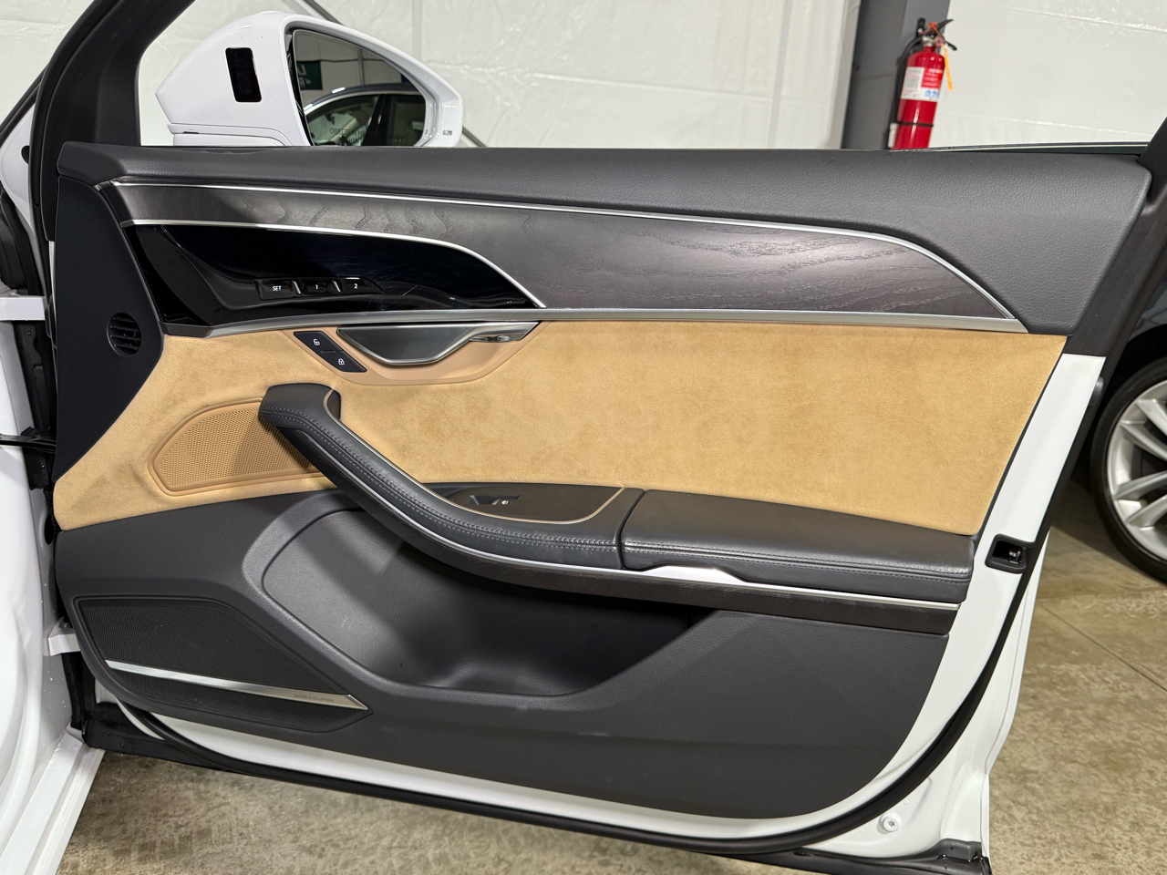 Audi A8 L 3.0 TFSI quattro 2019 Audi A8 L 3.0 TFSI quattro 2019