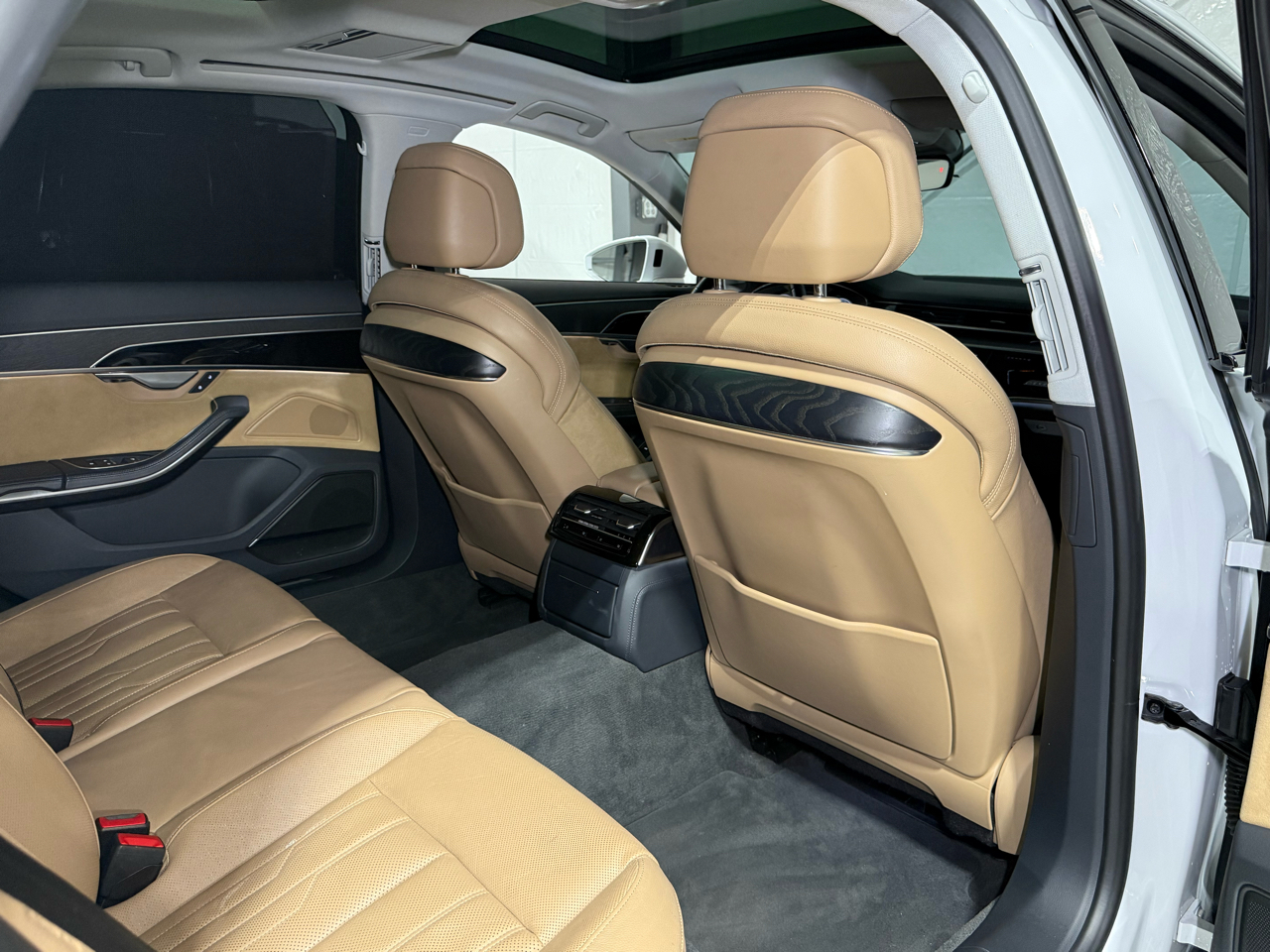 Audi A8 L 3.0 TFSI quattro 2019 Audi A8 L 3.0 TFSI quattro 2019