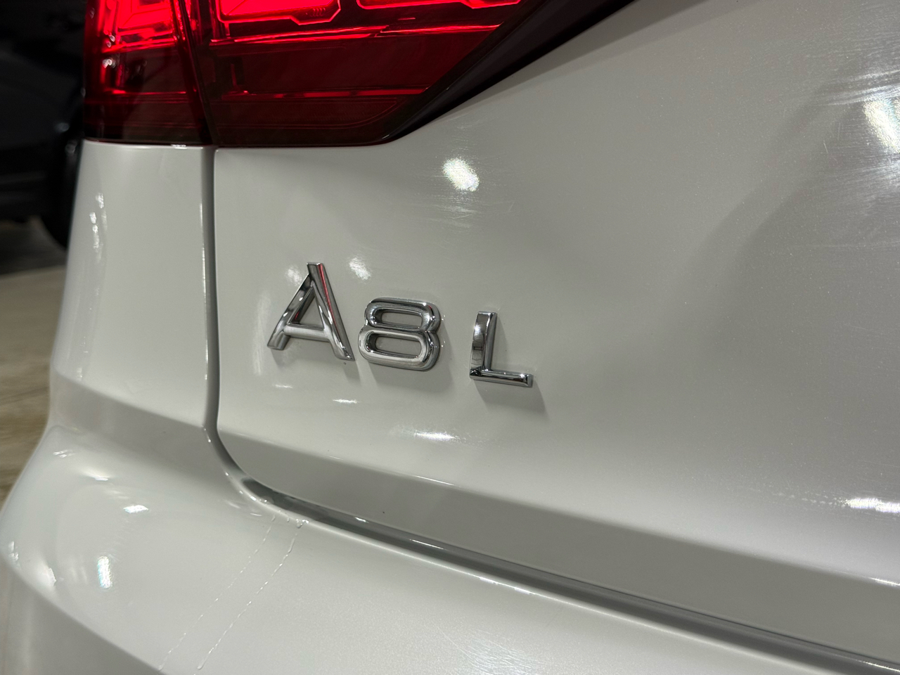 Audi A8 L 3.0 TFSI quattro 2019 Audi A8 L 3.0 TFSI quattro 2019