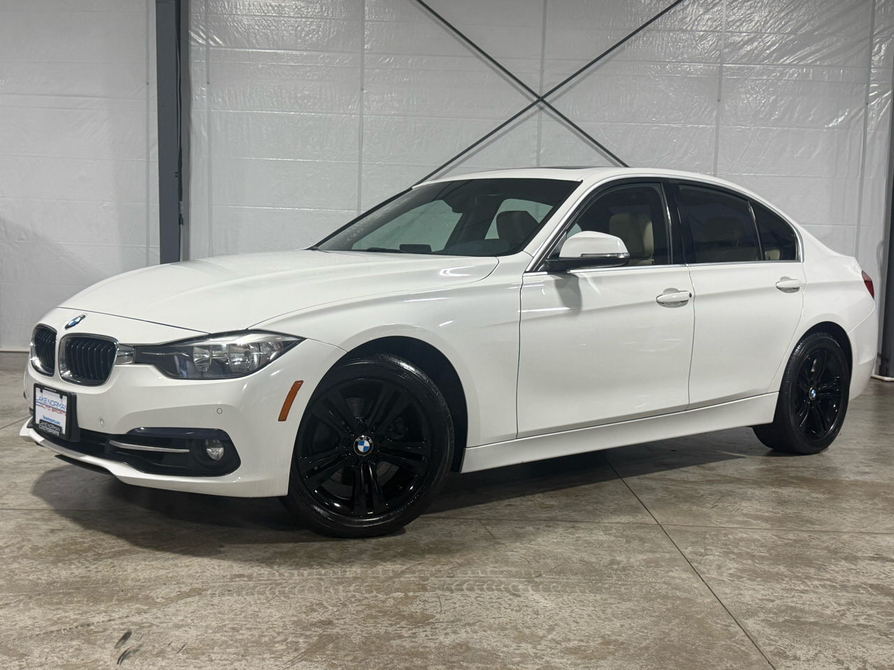 BMW 3-Series 330i Sedan 2017 BMW 3-Series 330i Sedan 2017