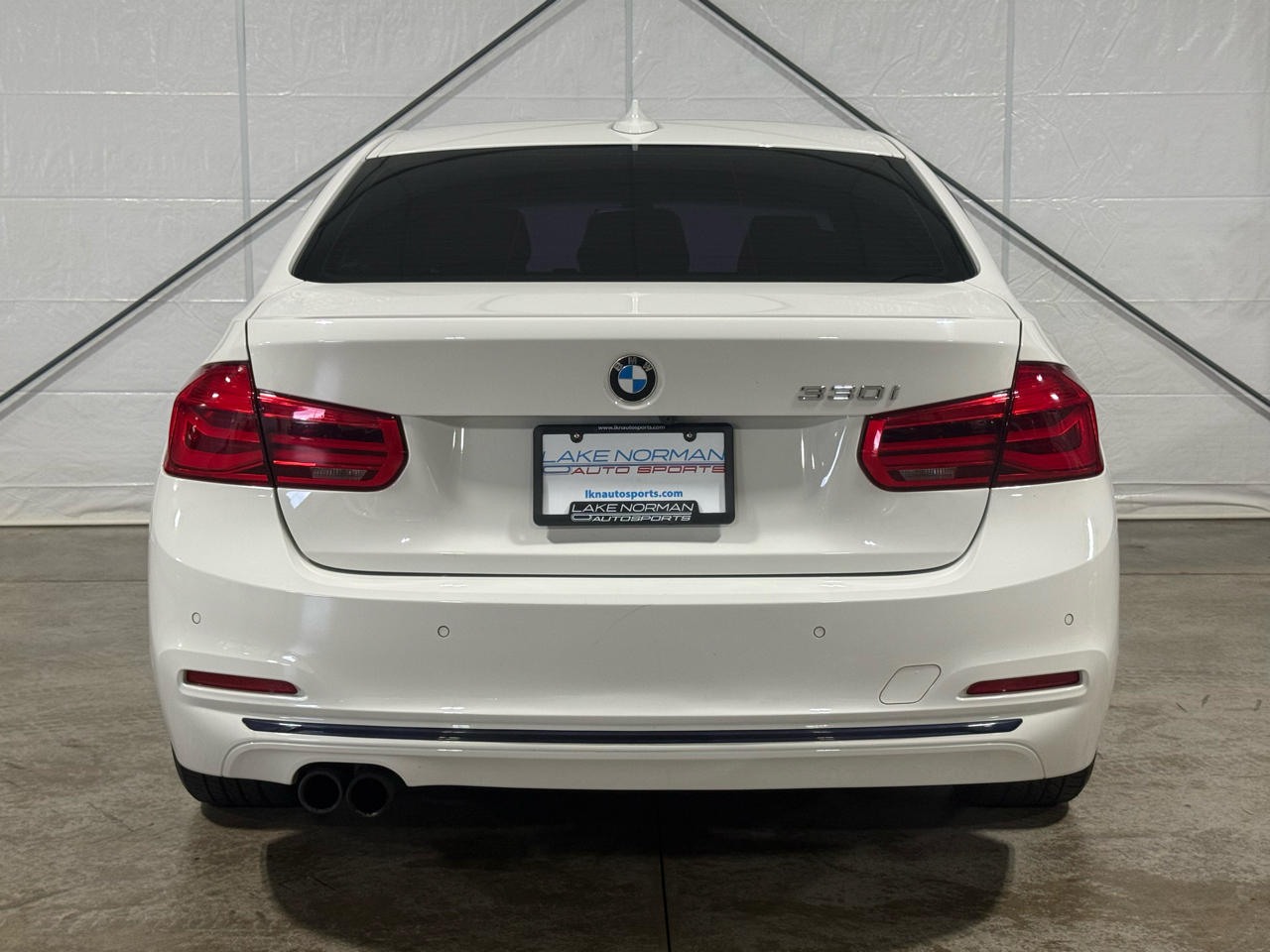 BMW 3-Series 330i Sedan 2017 BMW 3-Series 330i Sedan 2017