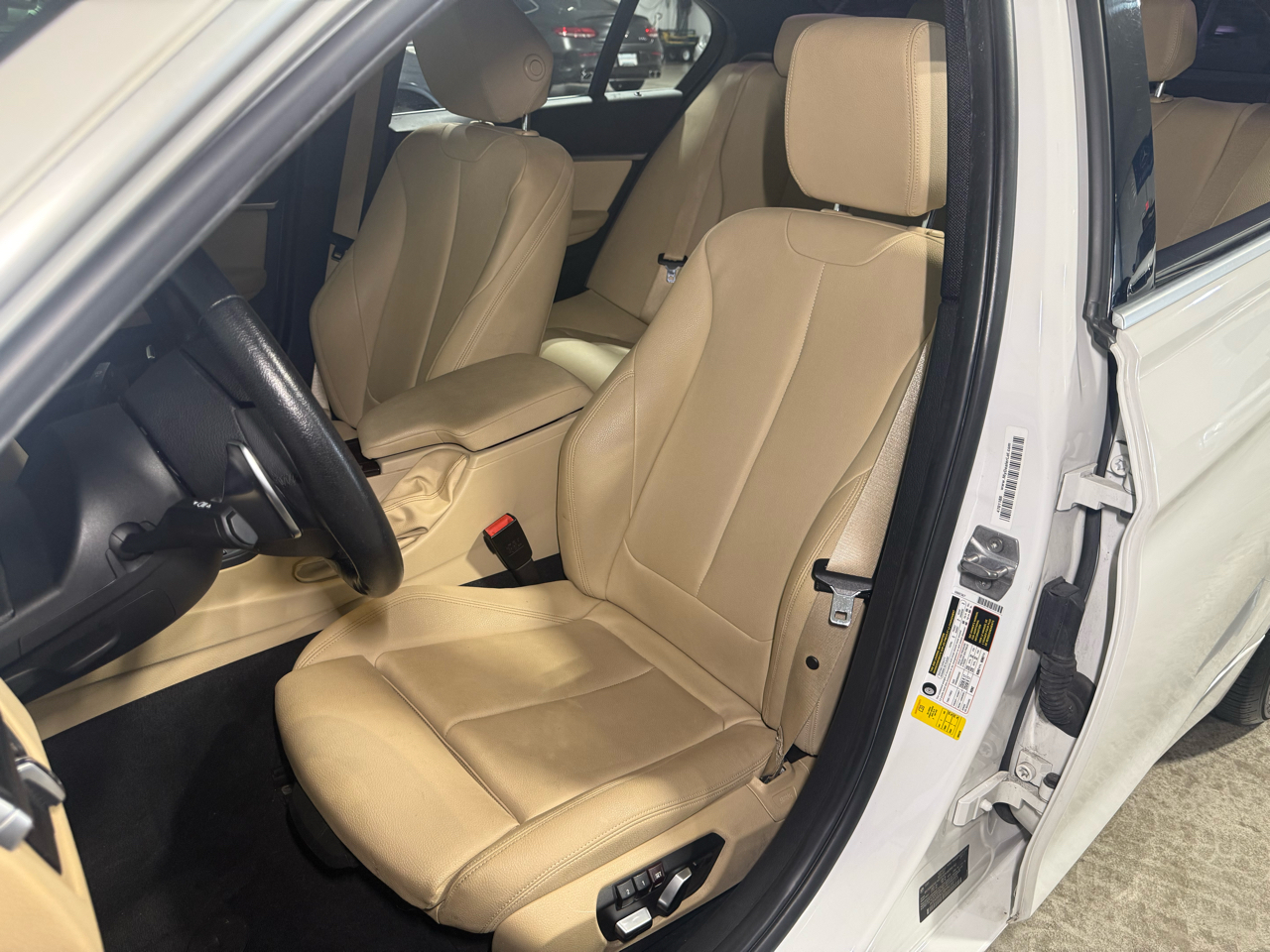 BMW 3-Series 330i Sedan 2017 BMW 3-Series 330i Sedan 2017