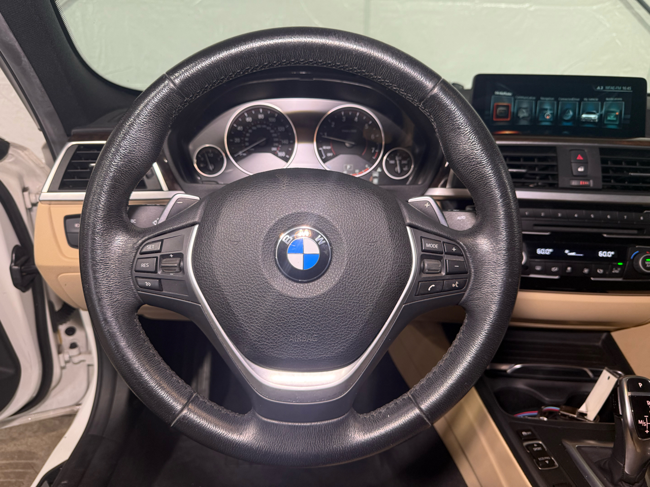 BMW 3-Series 330i Sedan 2017 BMW 3-Series 330i Sedan 2017