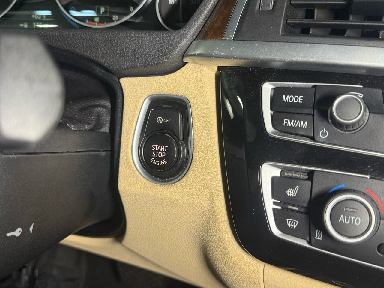 BMW 3-Series 330i Sedan 2017 BMW 3-Series 330i Sedan 2017