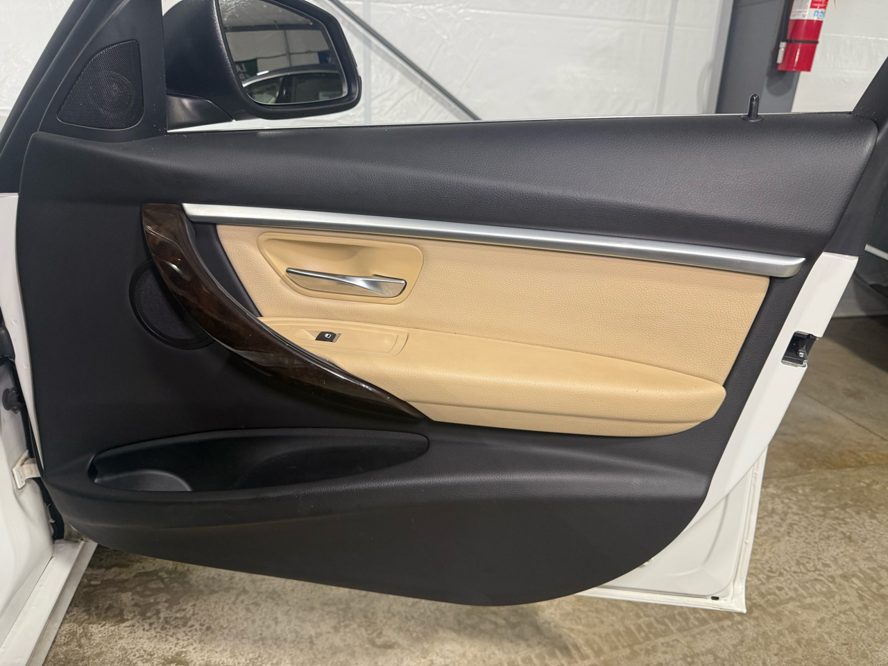 BMW 3-Series 330i Sedan 2017 BMW 3-Series 330i Sedan 2017