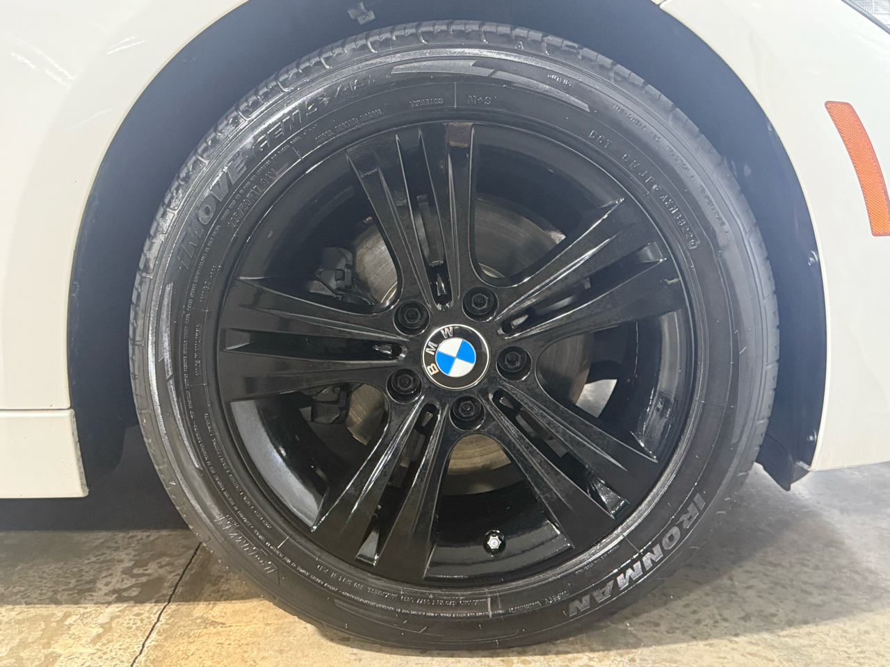 BMW 3-Series 330i Sedan 2017 BMW 3-Series 330i Sedan 2017