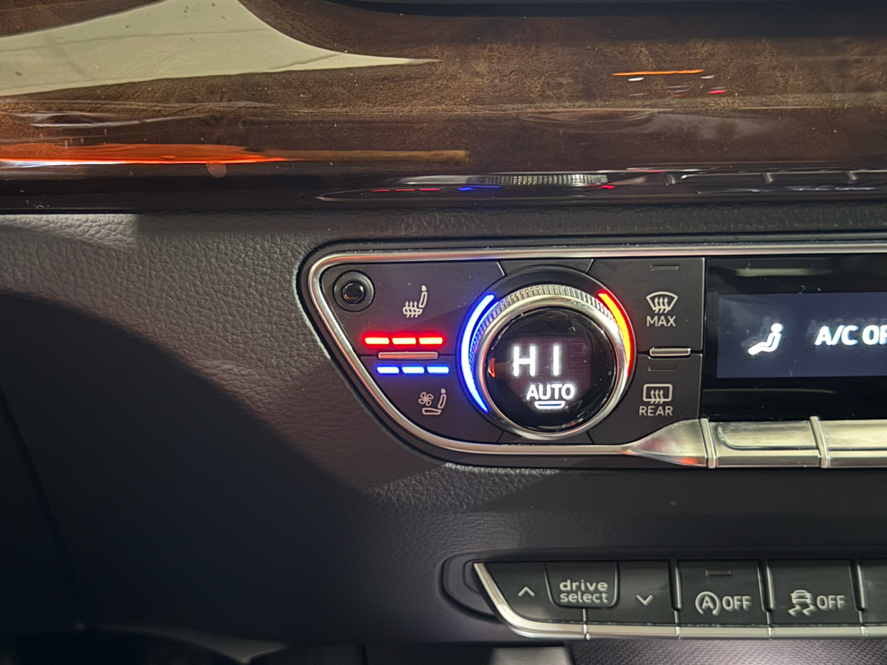 Audi Q5 2.0T Premium Plus quattro 2020