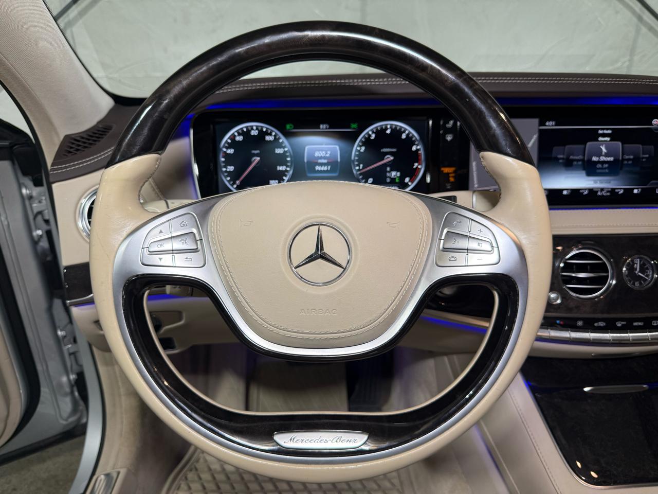 Mercedes-Benz S-Class S550 2015