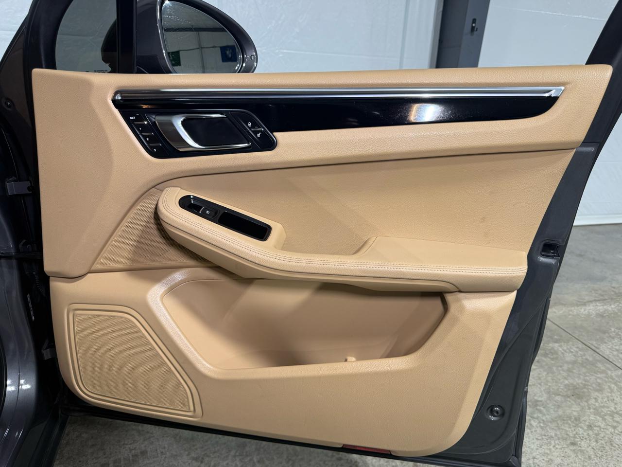 Porsche Macan S 2015