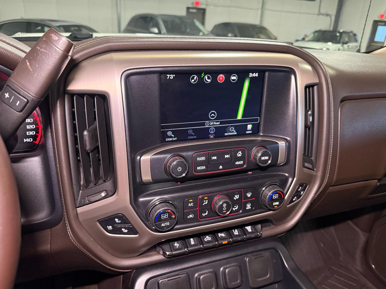 GMC Sierra 2500HD Denali Crew Cab 4WD 2016
