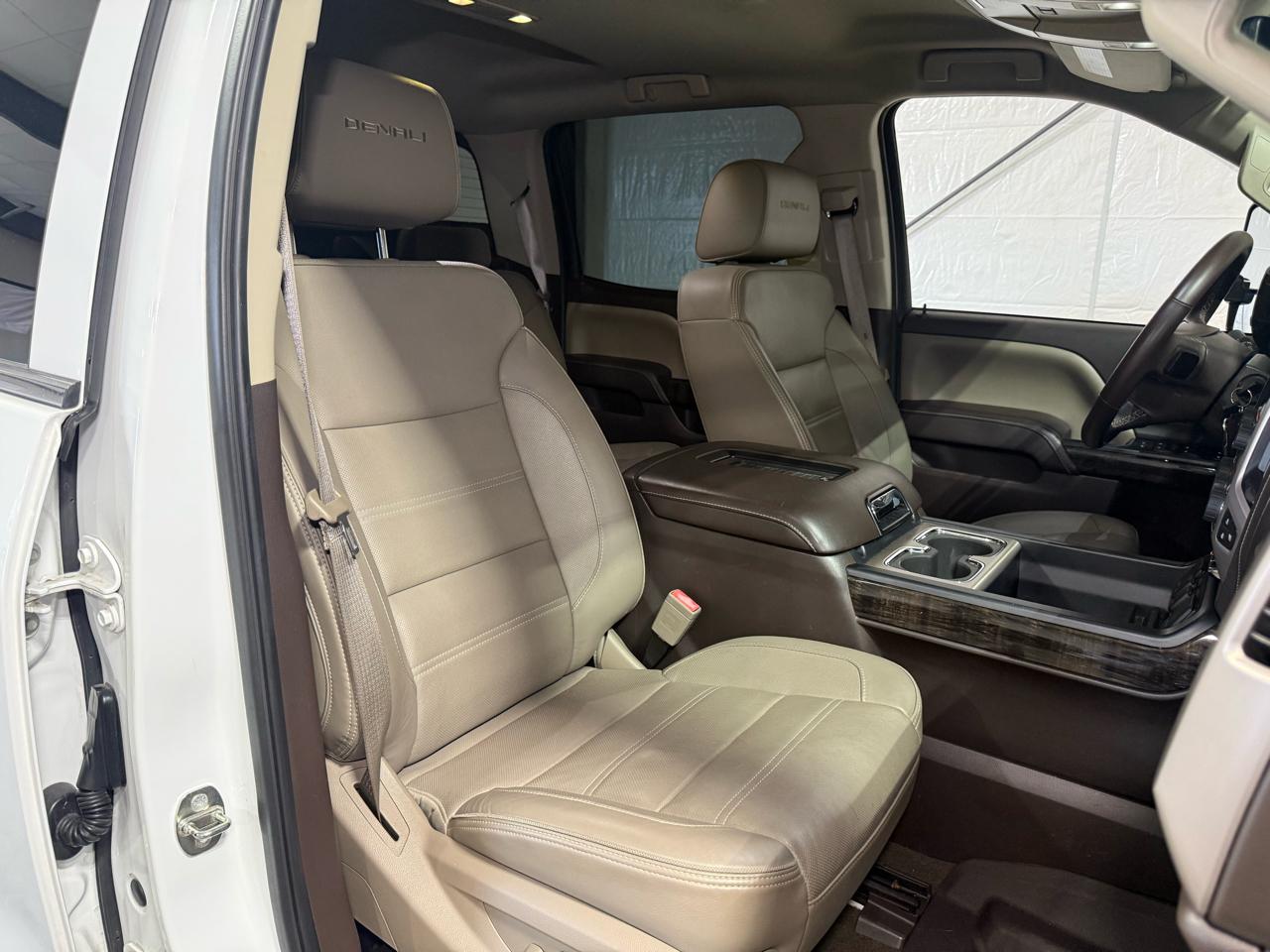 GMC Sierra 2500HD Denali Crew Cab 4WD 2016