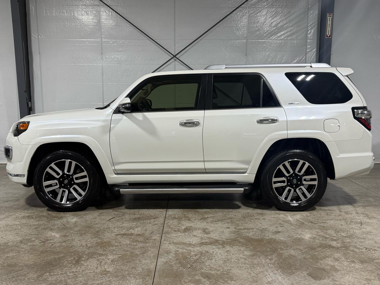 Toyota 4Runner SR5 4WD 2018