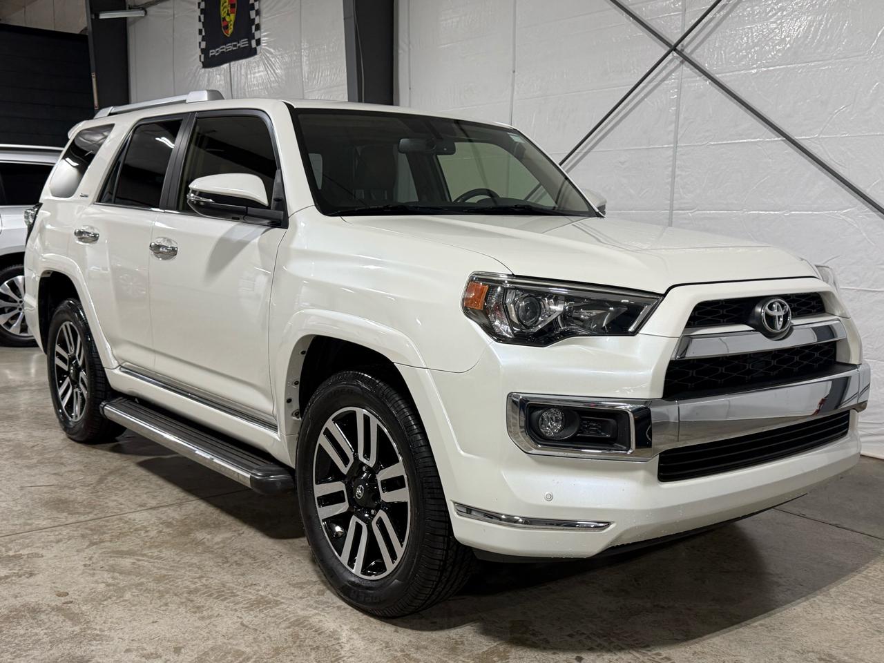 Toyota 4Runner SR5 4WD 2018