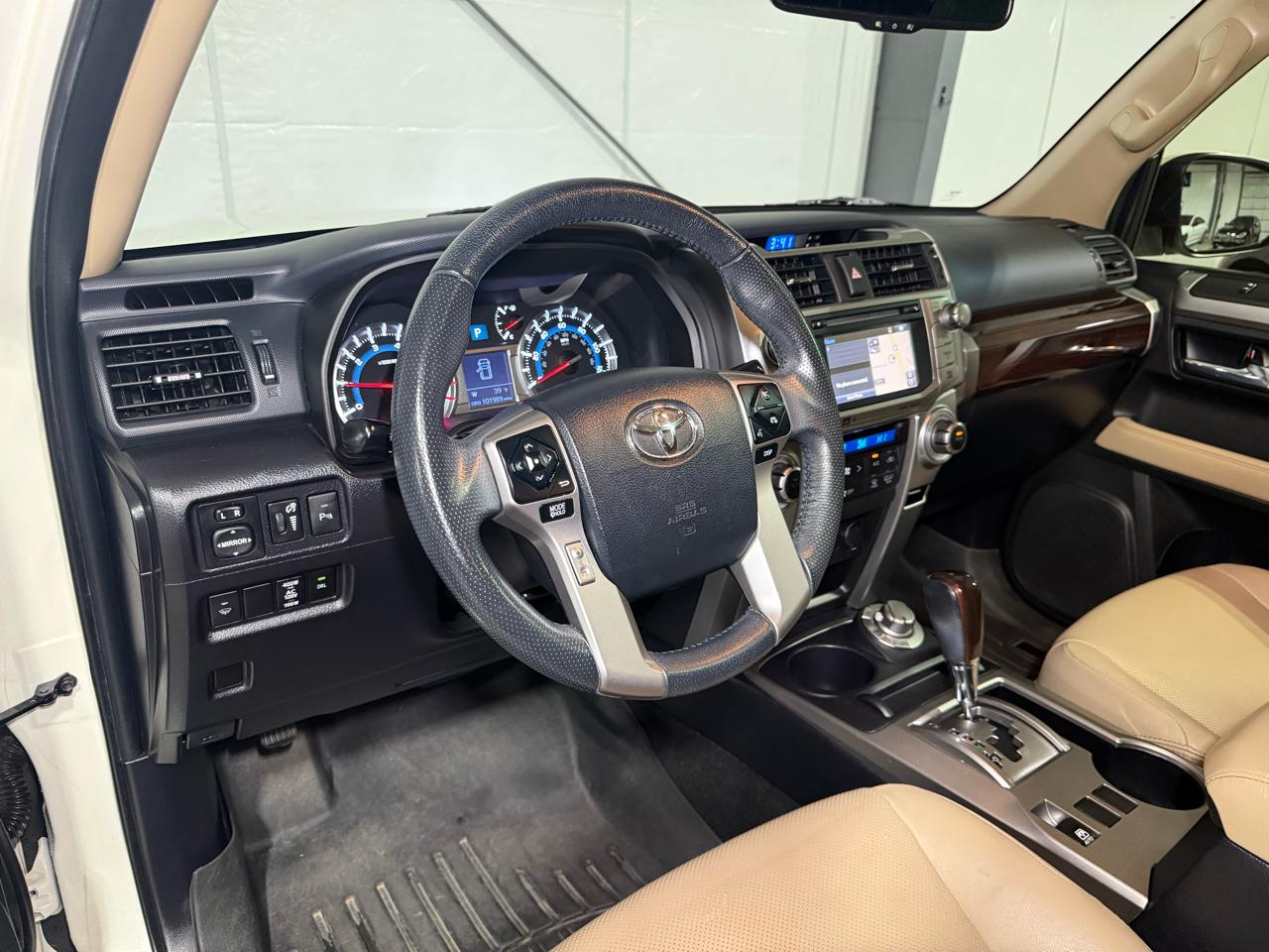 Toyota 4Runner SR5 4WD 2018