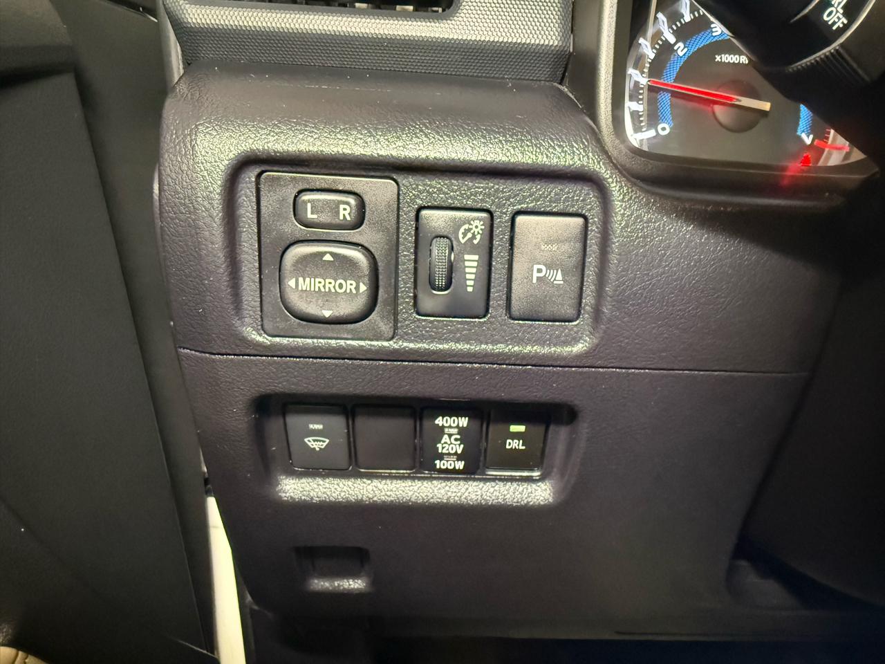 Toyota 4Runner SR5 4WD 2018