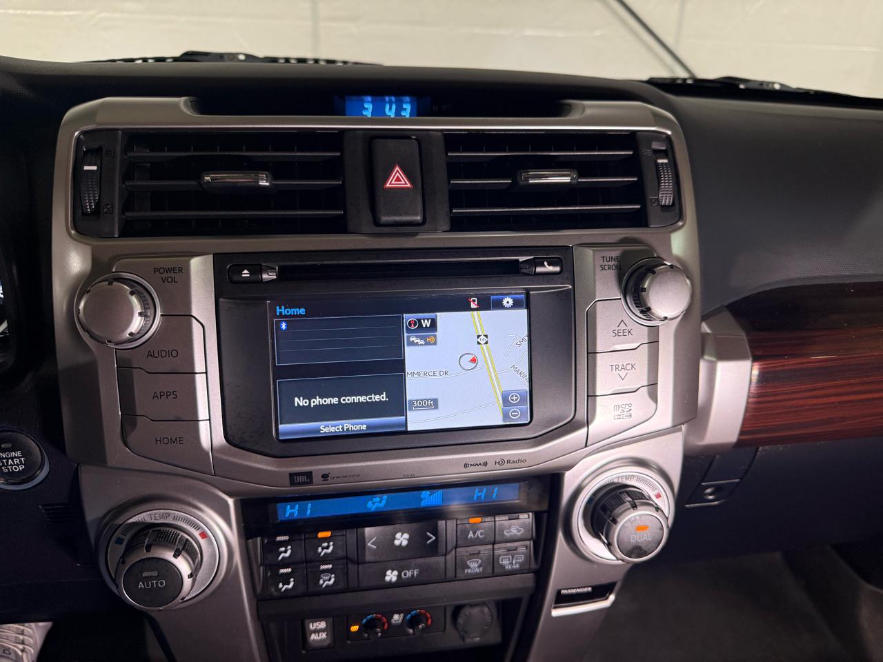 Toyota 4Runner SR5 4WD 2018