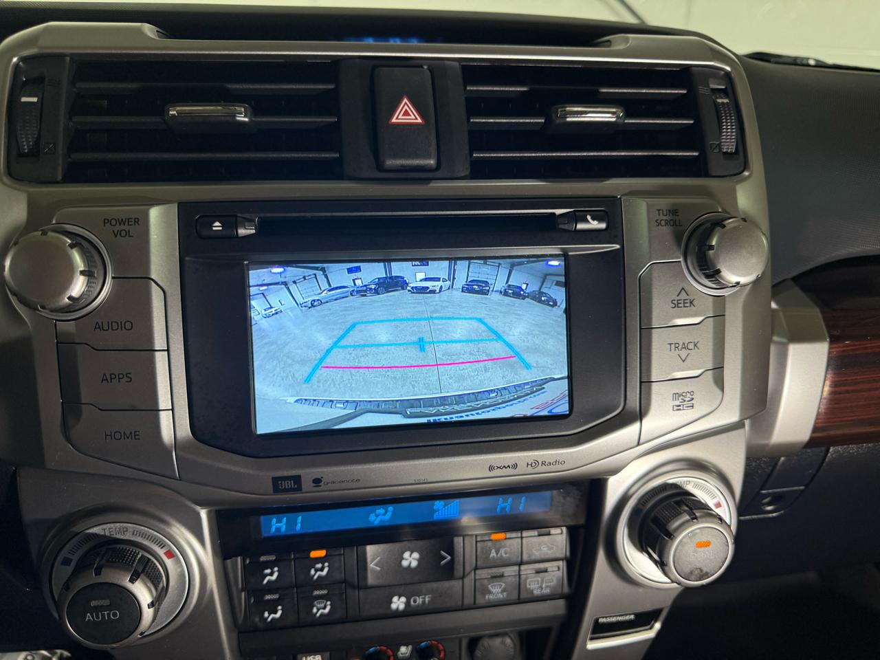 Toyota 4Runner SR5 4WD 2018