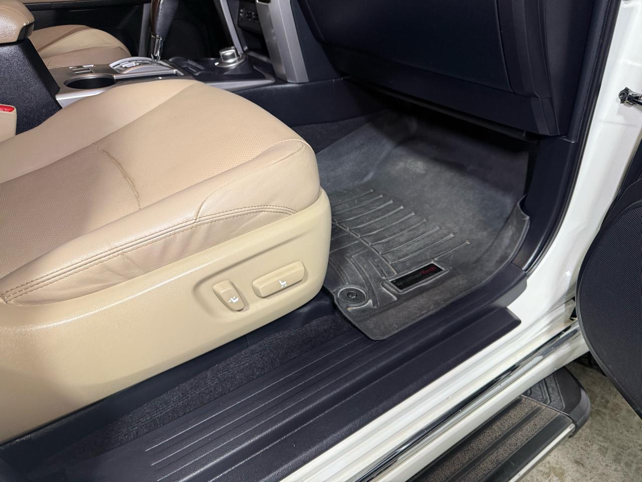 Toyota 4Runner SR5 4WD 2018