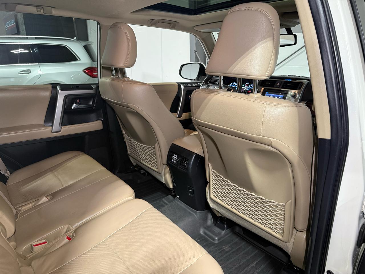 Toyota 4Runner SR5 4WD 2018