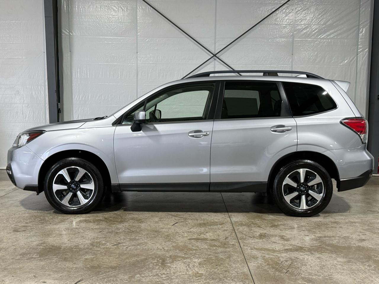 Subaru Forester 2.5i Limited 2017