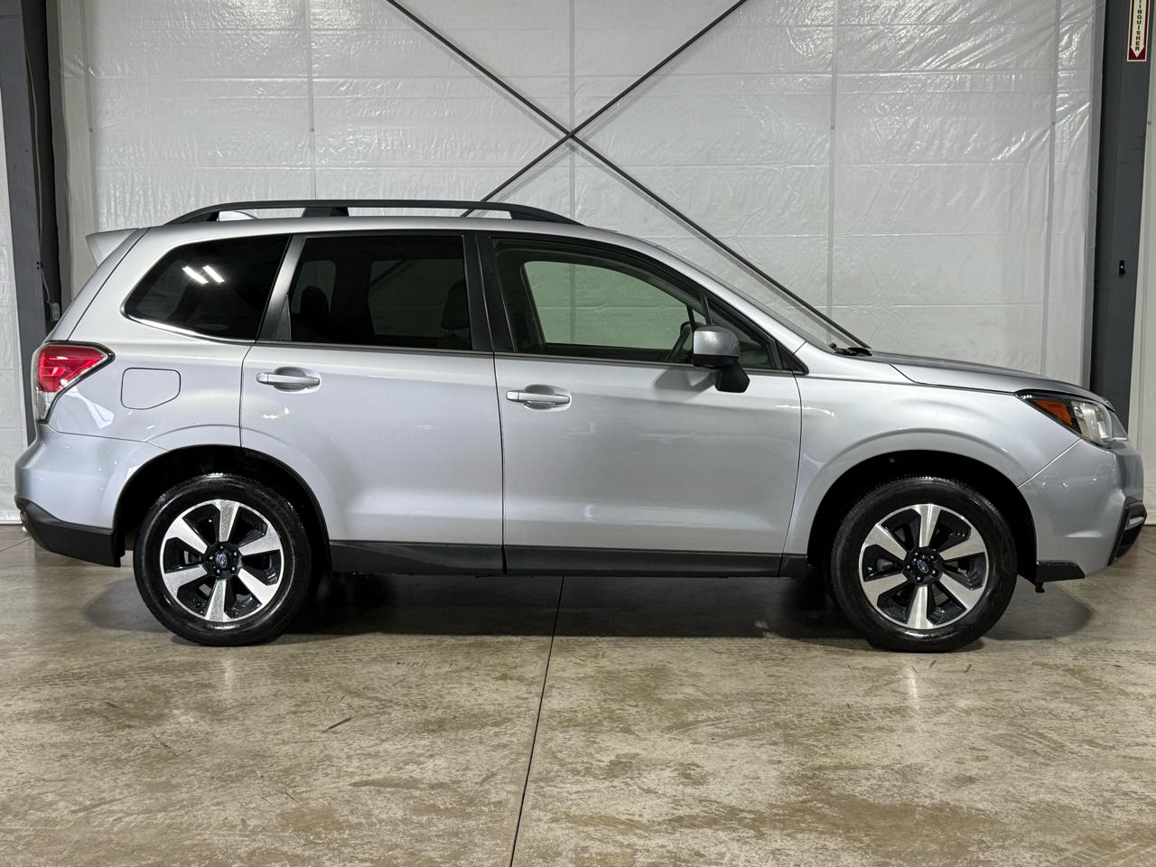 Subaru Forester 2.5i Limited 2017