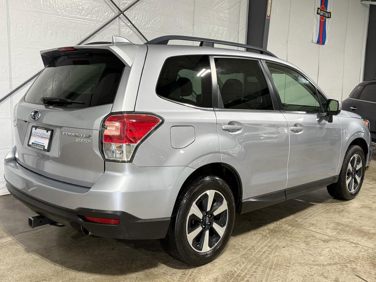 Subaru Forester 2.5i Limited 2017