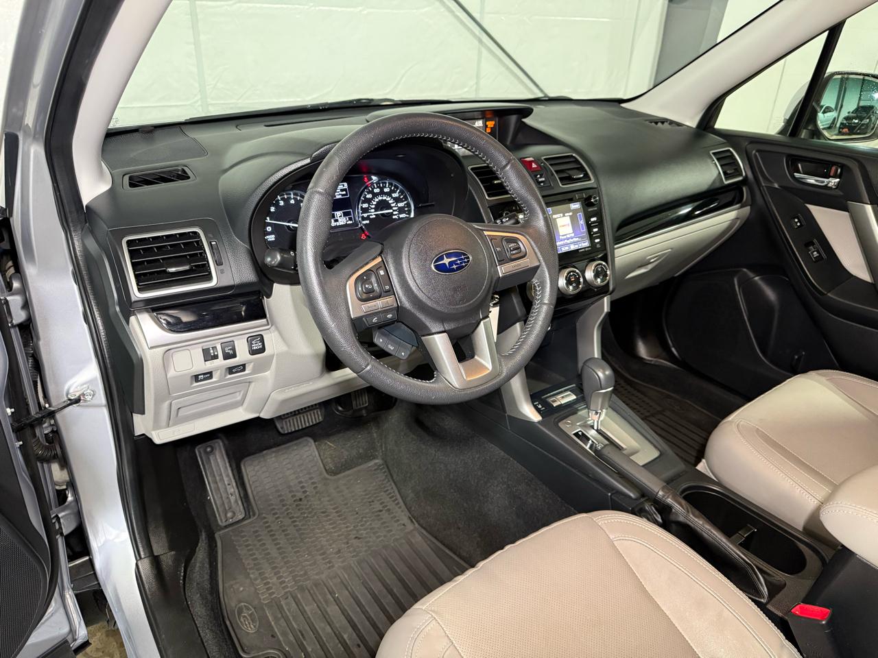 Subaru Forester 2.5i Limited 2017