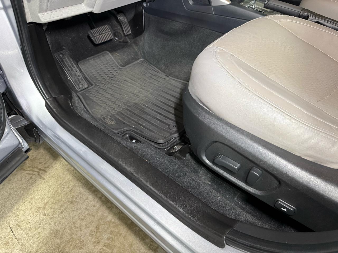 Subaru Forester 2.5i Limited 2017