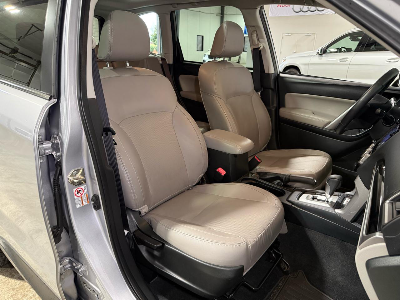 Subaru Forester 2.5i Limited 2017