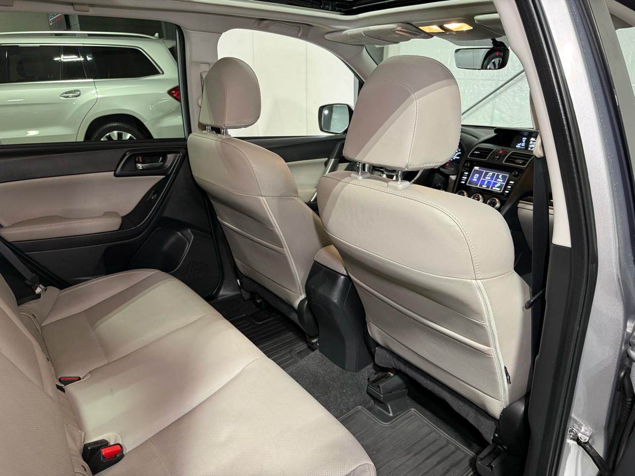 Subaru Forester 2.5i Limited 2017