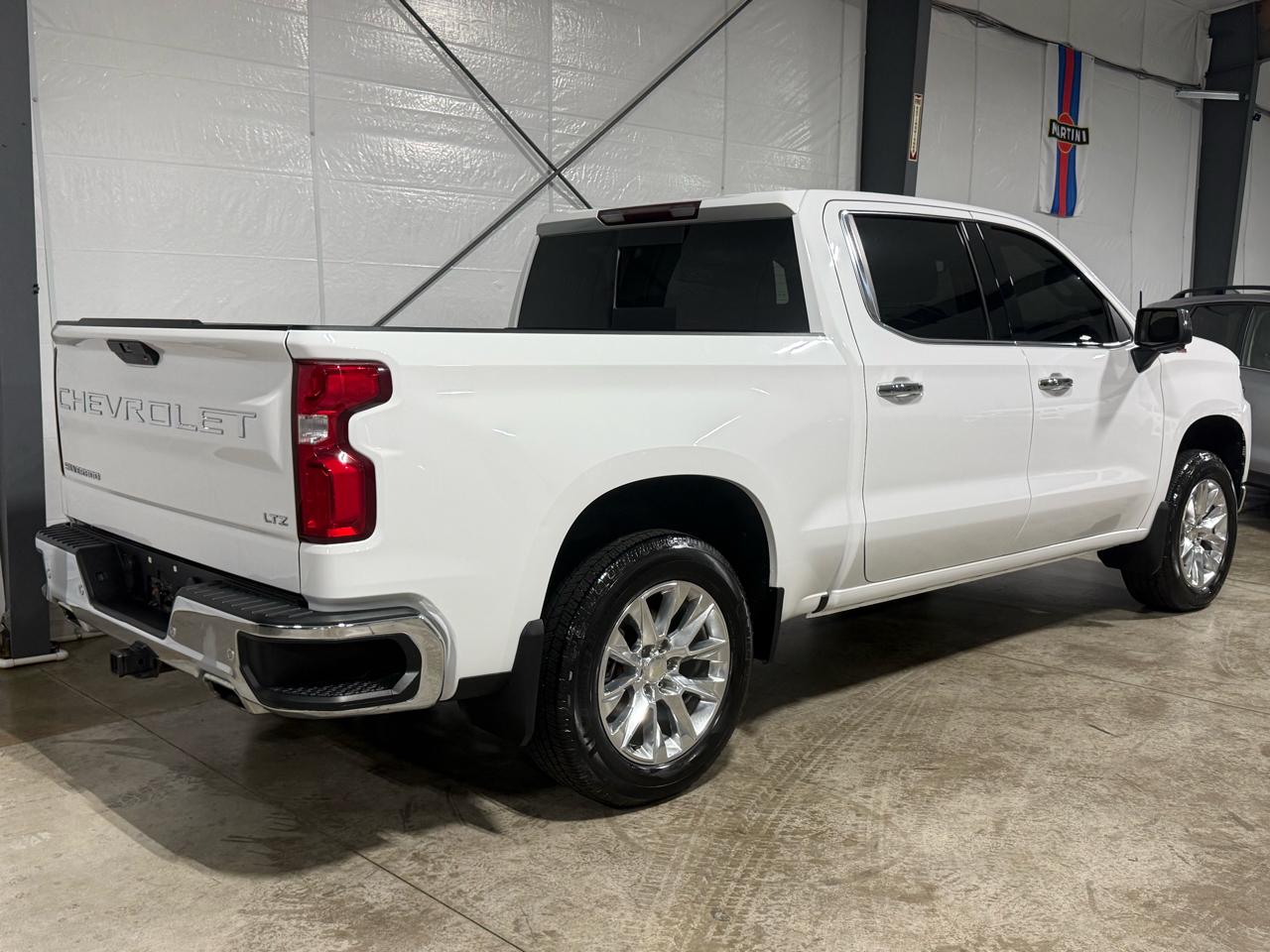 Chevrolet Silverado 1500 LTZ Crew Cab 4WD 2021